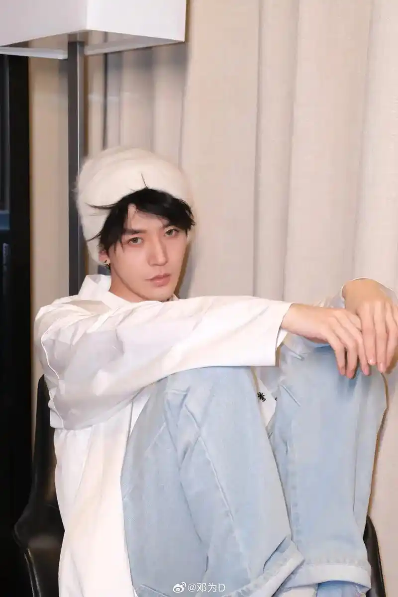 王校长饰演者