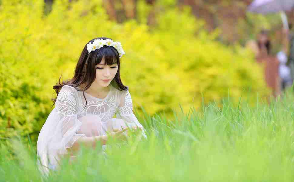 温柔的女教师剧照3