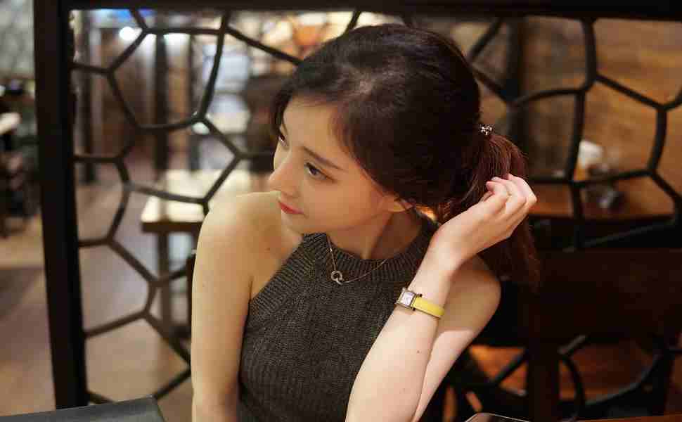 温柔的女教师剧情简介